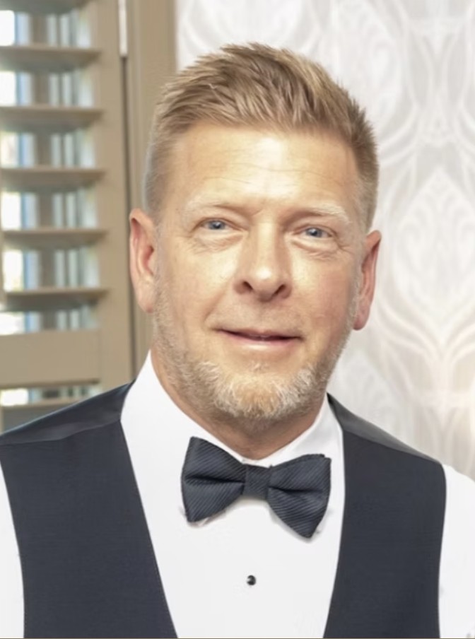 Richard Wojtalik, President of Vivid Homes LLC